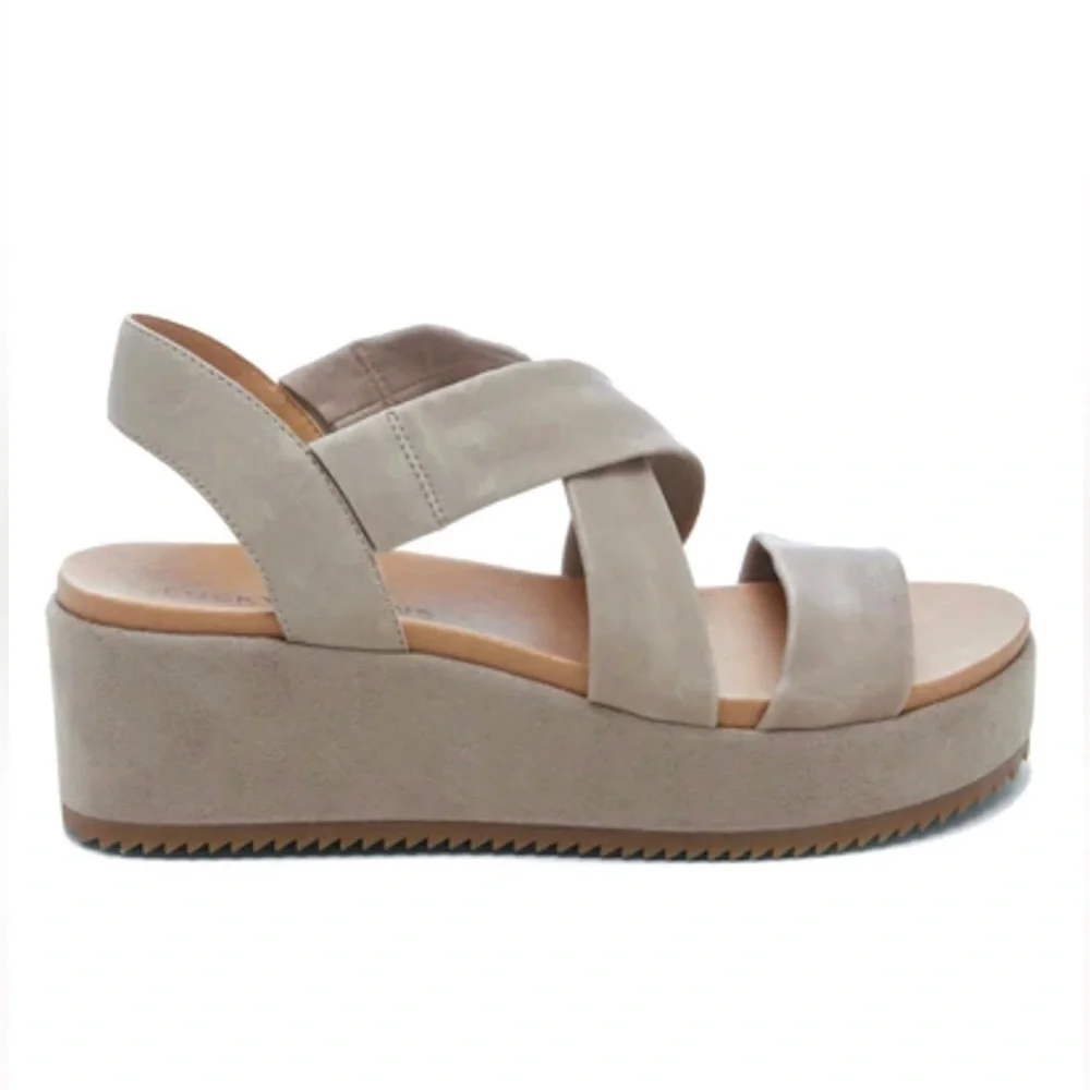 Lucky Brand Sandal Waldyna Crisscross Leather Wedge Chinchilla Oyster Size 10